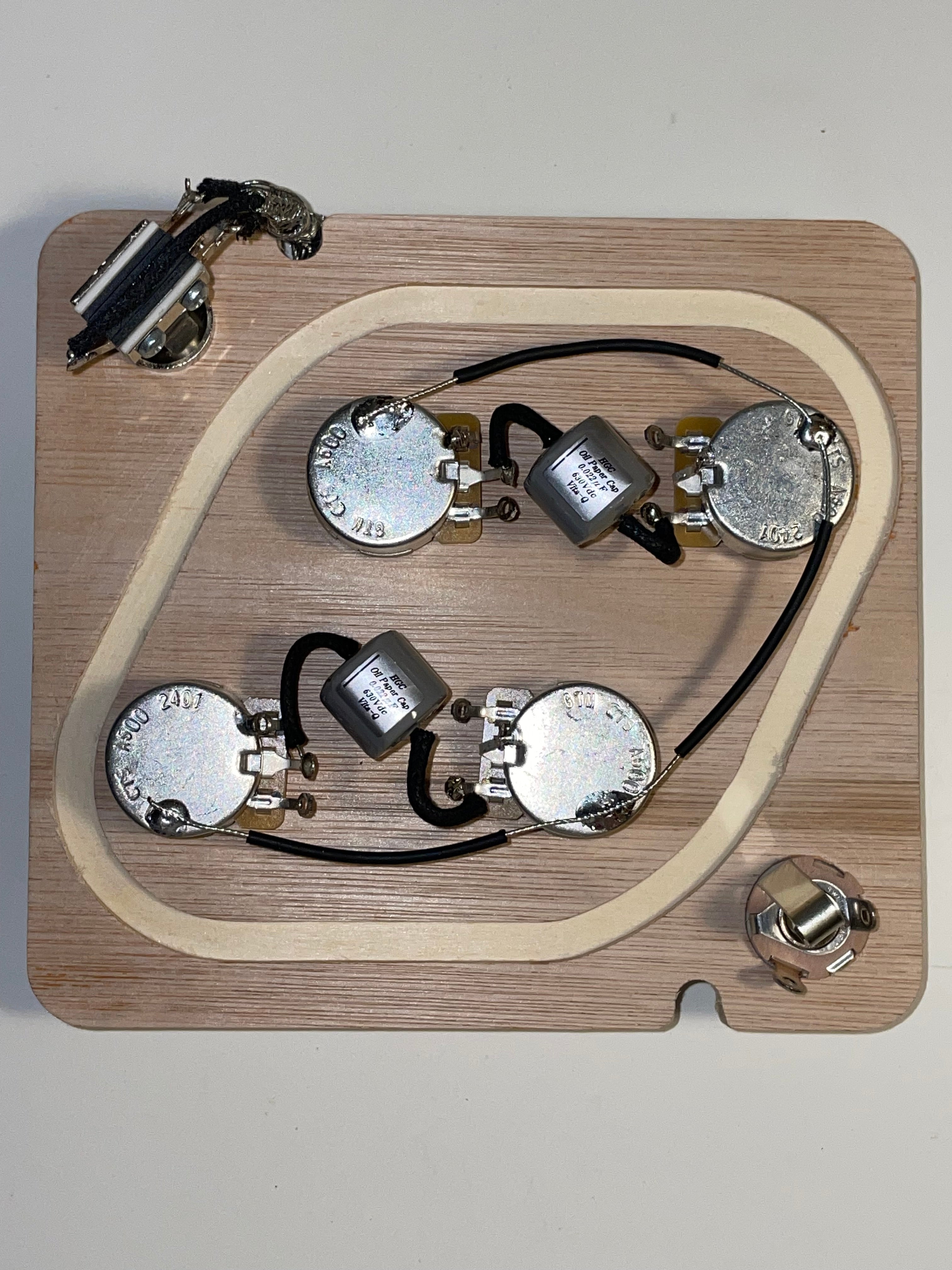 Gibson / Epiphone Les Paul Hand Wired Harness CTS, Hosco PIO Caps, Switchcraft